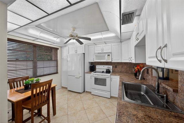 3202 Portofino Pt B2, Coconut Creek, FL 33066