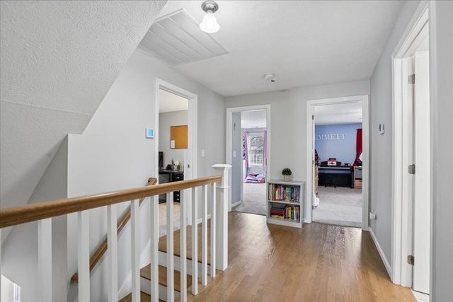 5 Nutfield Drive, Londonderry, NH 03053