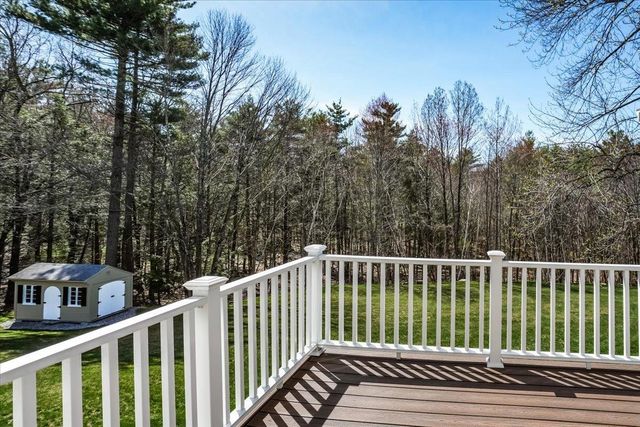 5 Nutfield Drive, Londonderry, NH 03053