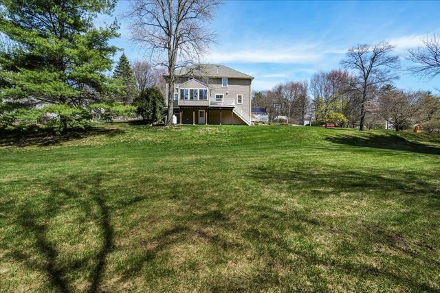 5 Nutfield Drive, Londonderry, NH 03053