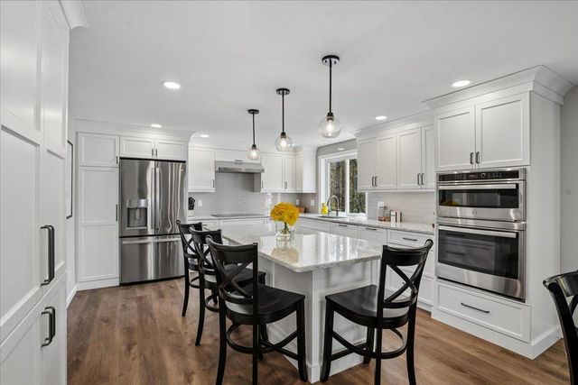 5 Nutfield Drive, Londonderry, NH 03053