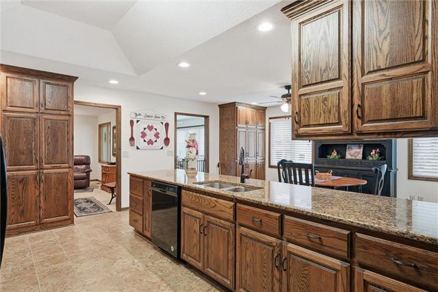 710 GAMMA GRASS Place, Raymore, MO 64083