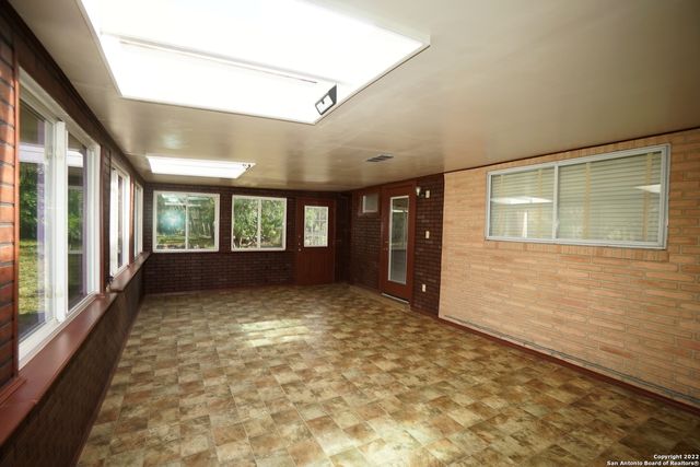 10706 Bar X Trail, Helotes, TX 78023