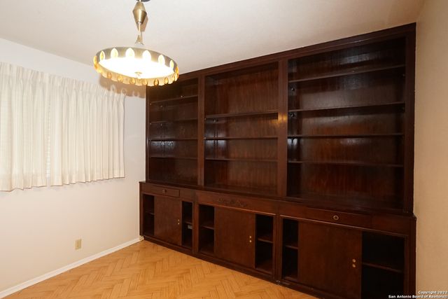 10706 Bar X Trail, Helotes, TX 78023