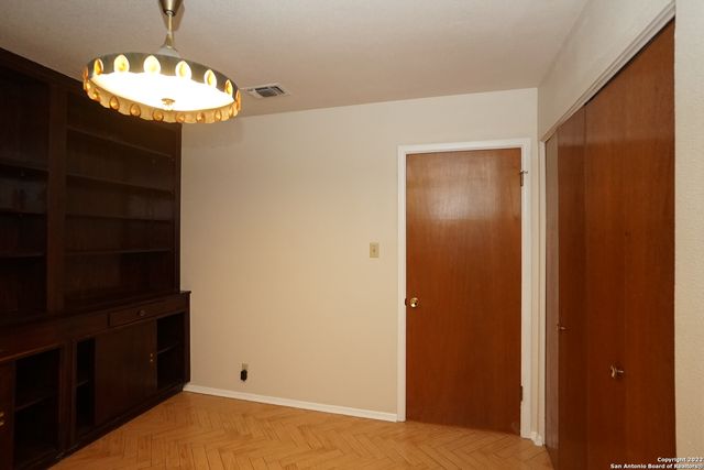 10706 Bar X Trail, Helotes, TX 78023