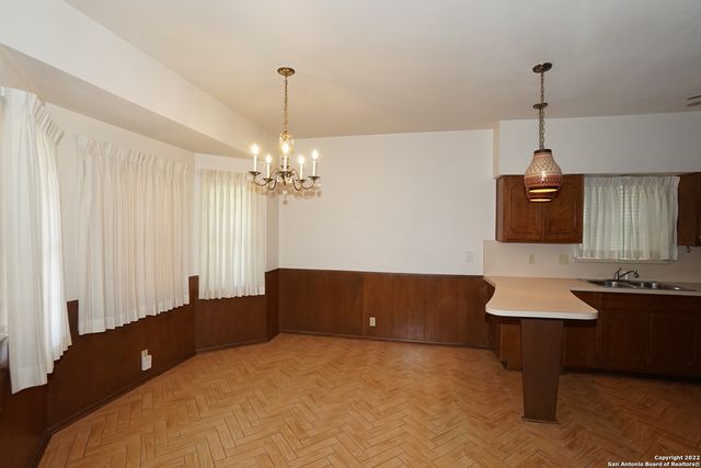 10706 Bar X Trail, Helotes, TX 78023