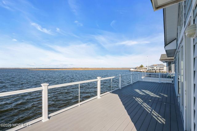 351 W Bayview Drive, Lavallette, NJ 08735