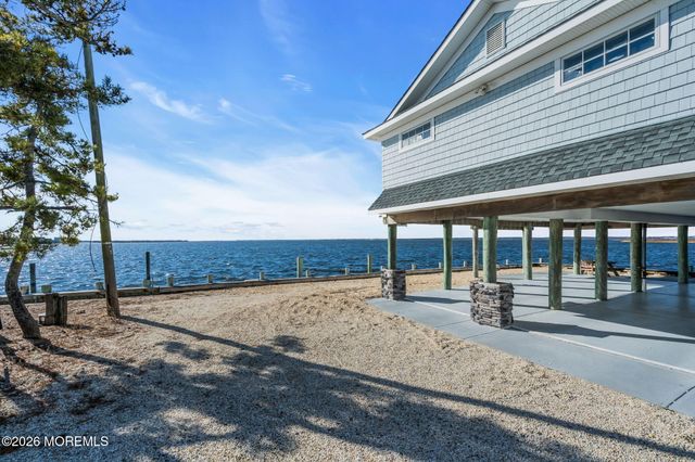 351 W Bayview Drive, Lavallette, NJ 08735