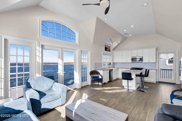 351 W Bayview Drive, Lavallette, NJ 08735