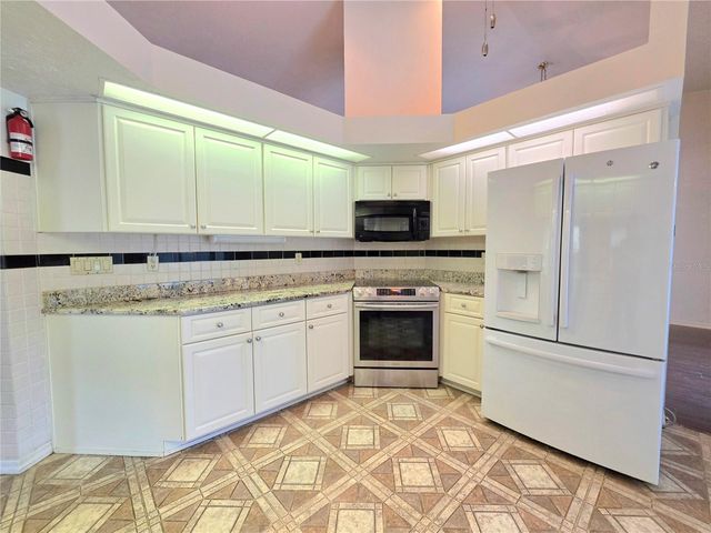 9182 ORCHARD WAY, Spring Hill, FL 34608