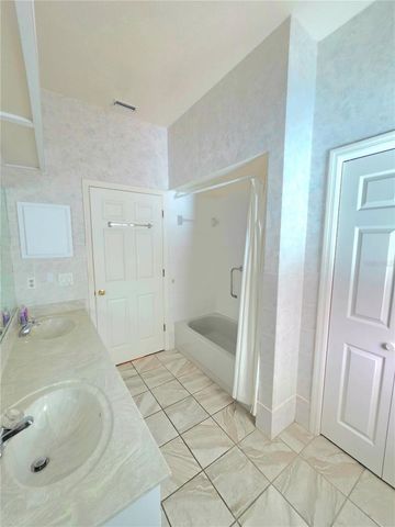 9182 ORCHARD WAY, Spring Hill, FL 34608