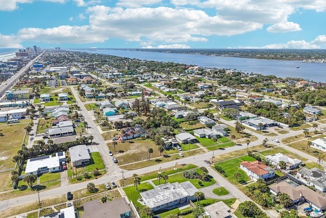 133 Park Ave, Daytona Beach, FL 32118