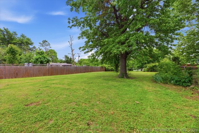 5928 E 26th Street, Tulsa, OK 74114