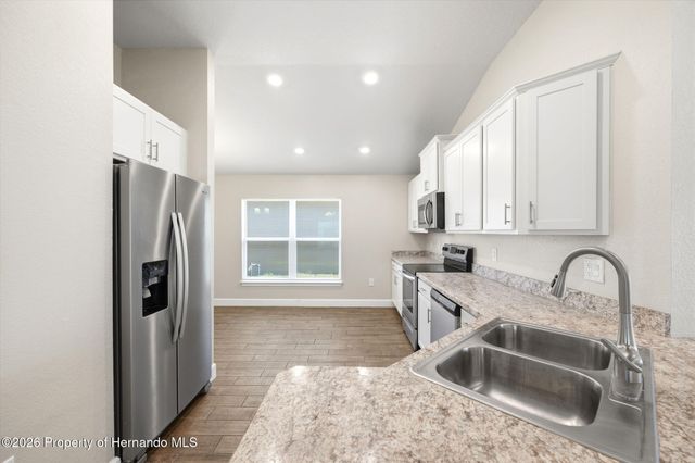 5524 Ocean Breeze Drive, Spring Hill, FL 34609