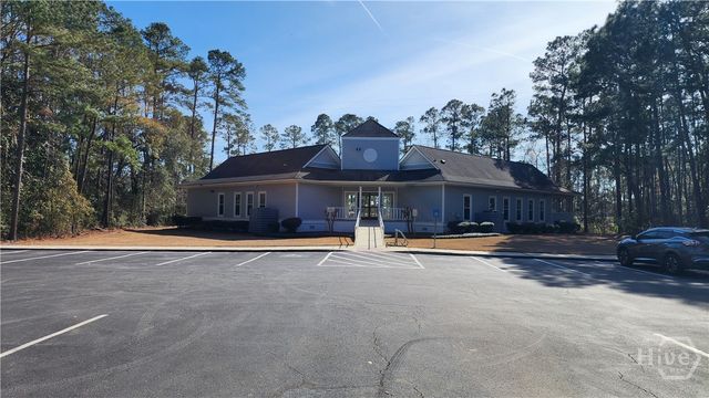 122 Westminister Drive, Savannah, GA 31419