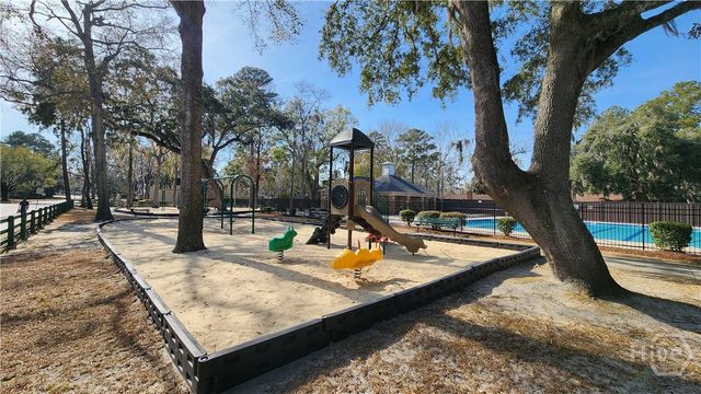 122 Westminister Drive, Savannah, GA 31419