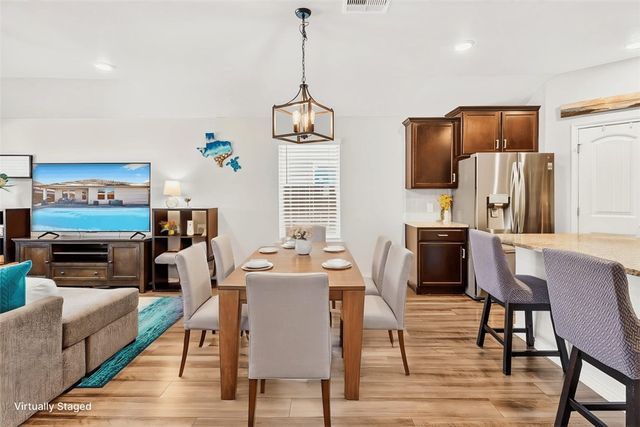 7826 Bullrider Dr, Corpus Christi, TX 78414
