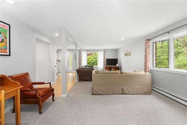 4720 S County Trail, Charlestown, RI 02813