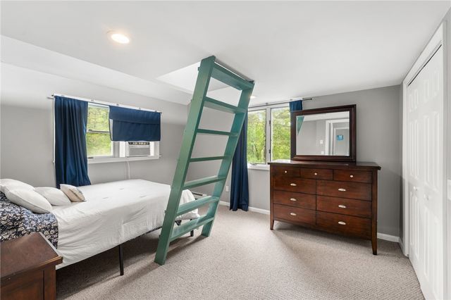 4720 S County Trail, Charlestown, RI 02813