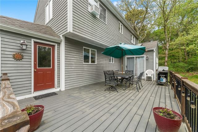 4720 S County Trail, Charlestown, RI 02813