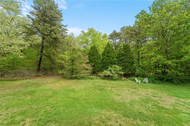 4720 S County Trail, Charlestown, RI 02813