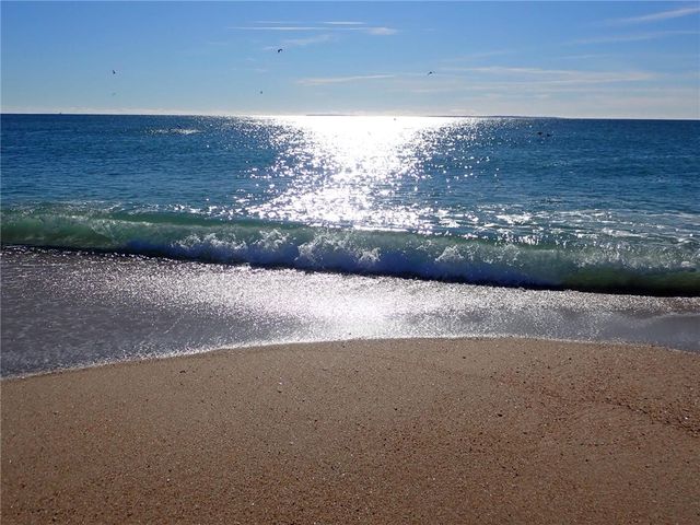 4720 S County Trail, Charlestown, RI 02813