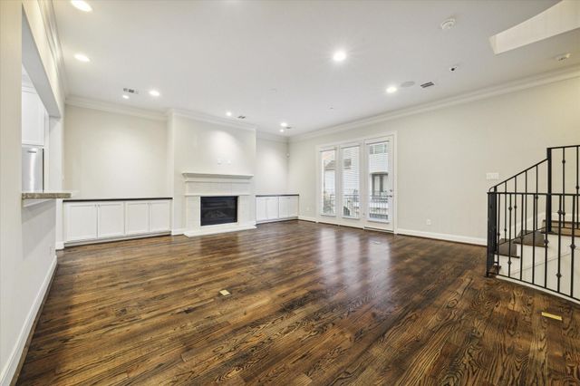 6008 Potomac Park Drive, Houston, TX 77057