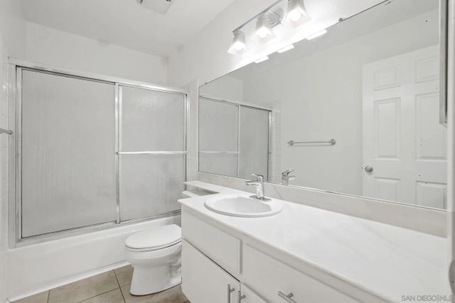 2776 Pine Creek Cir, Fullerton, CA 92835