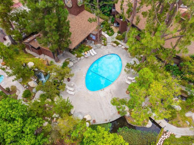 2776 Pine Creek Cir, Fullerton, CA 92835
