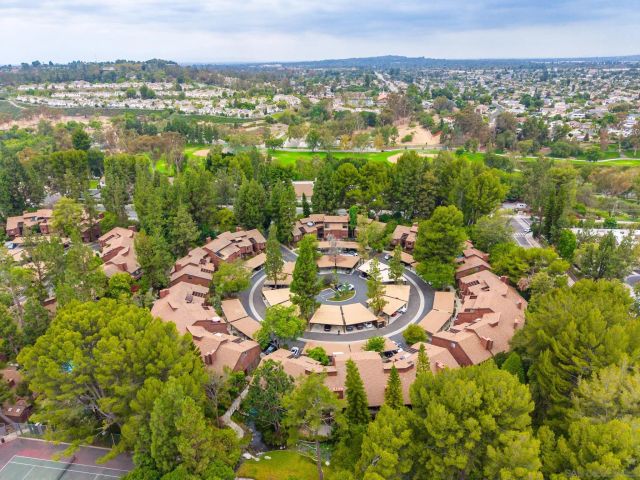 2776 Pine Creek Cir, Fullerton, CA 92835