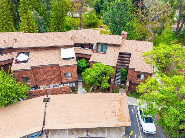 2776 Pine Creek Cir, Fullerton, CA 92835