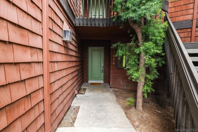 2776 Pine Creek Cir, Fullerton, CA 92835