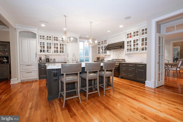 1122 BRYNLAWN RD, Villanova, PA 19085