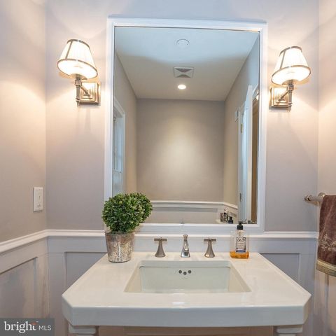 1122 BRYNLAWN RD, Villanova, PA 19085