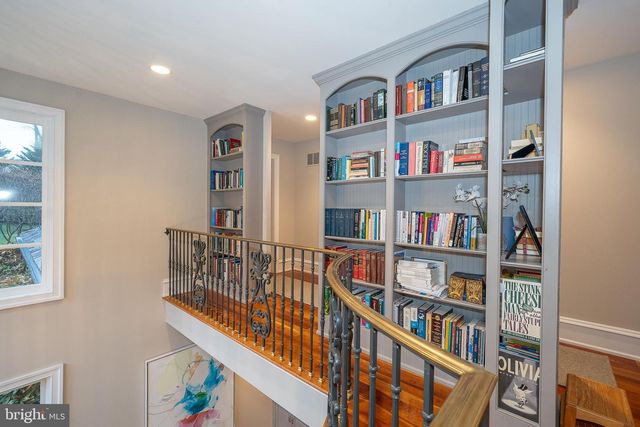 1122 BRYNLAWN RD, Villanova, PA 19085