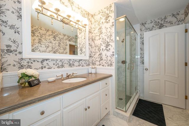 1122 BRYNLAWN RD, Villanova, PA 19085