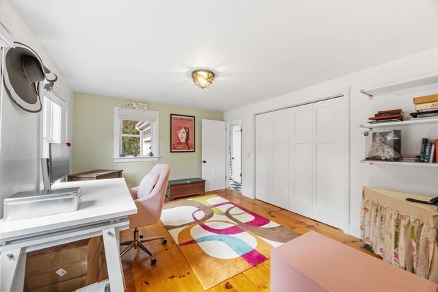 18 Carlton Road, Bourne, MA 02532