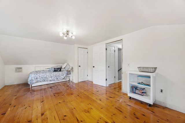 18 Carlton Road, Bourne, MA 02532