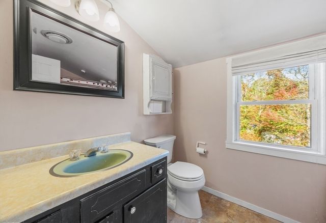 18 Carlton Road, Bourne, MA 02532