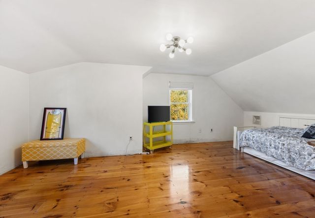 18 Carlton Road, Bourne, MA 02532