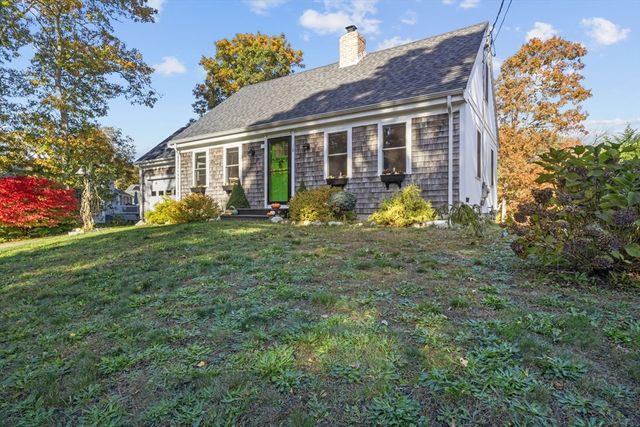 18 Carlton Road, Bourne, MA 02532