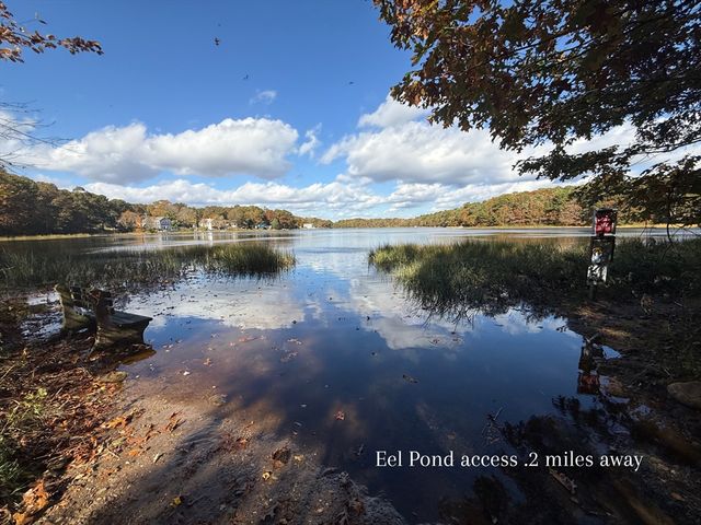 18 Carlton Road, Bourne, MA 02532