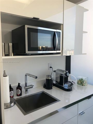 2100 Ponce De Leon Blvd PENTHOUSE 1, Coral Gables, FL 33134