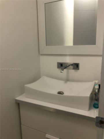2100 Ponce De Leon Blvd PENTHOUSE 1, Coral Gables, FL 33134