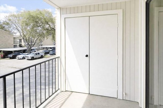 8100 Cambridge Street 138, Houston, TX 77054