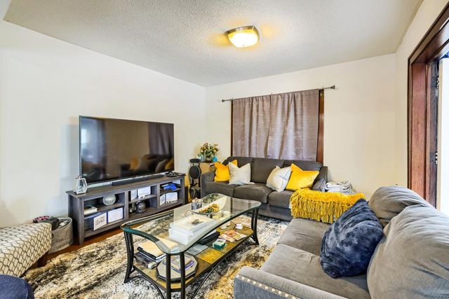 2901 Morgan Avenue N, Minneapolis, MN 55411