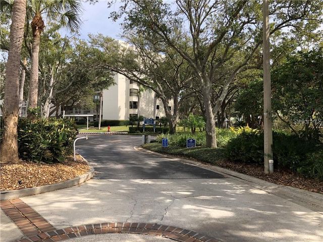 1316 PASADENA AVENUE S 303, South Pasadena, FL 33707