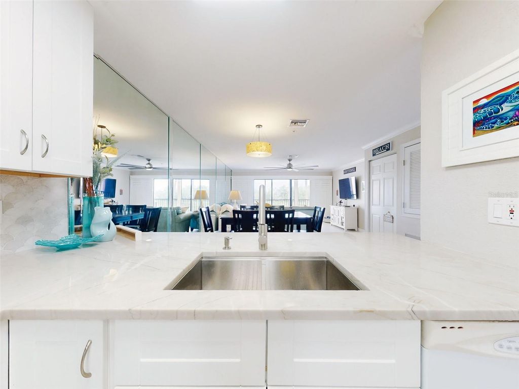 Image 11 of property listing at 2700 N PENINSULA AVENUE 114, New Smyrna Beach, FL 32169