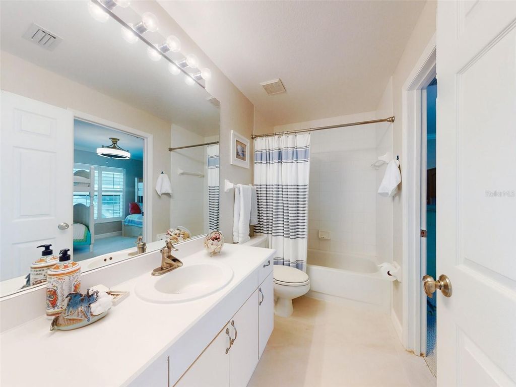 Image 28 of property listing at 2700 N PENINSULA AVENUE 114, New Smyrna Beach, FL 32169