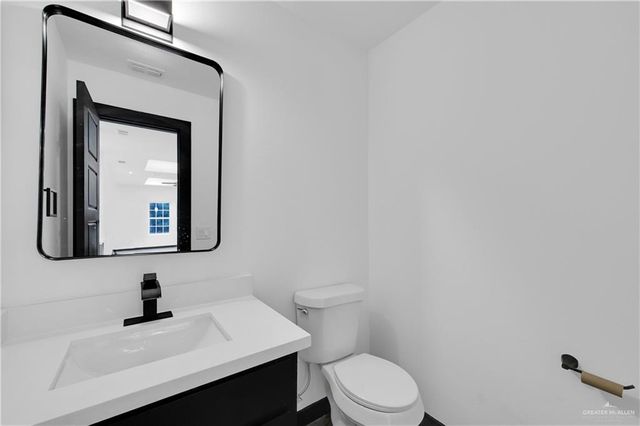 612 S 21st Street, Donna, TX 78537